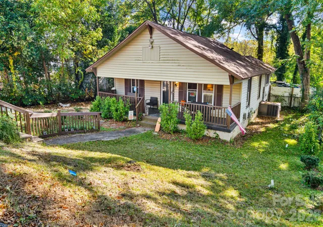 Photo 2 of Single family home for sale at 177 Young Ave SW, Concord, NC 28025 | MLS# 4437859 | Listing updated on 2026-10-27