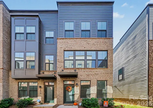 Townhouse for sale at 3018 Terroir Ln, Charlotte, NC 28217 | MLS# 4437885