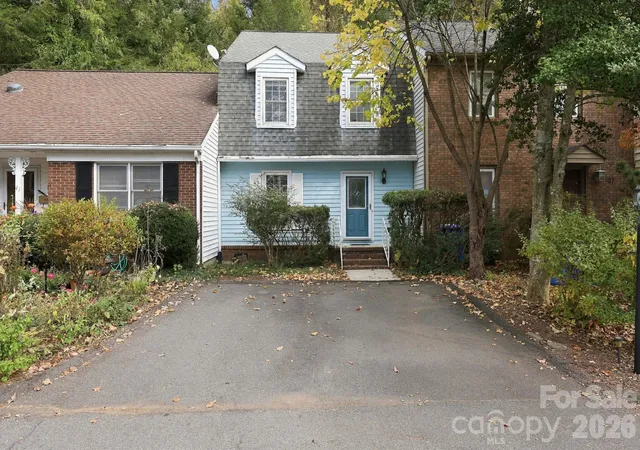 Photo 1 of Townhouse for sale at 39 Wildwood Ave, Asheville, NC 28804 | MLS# 4437889 | Listing updated on 2026-10-29