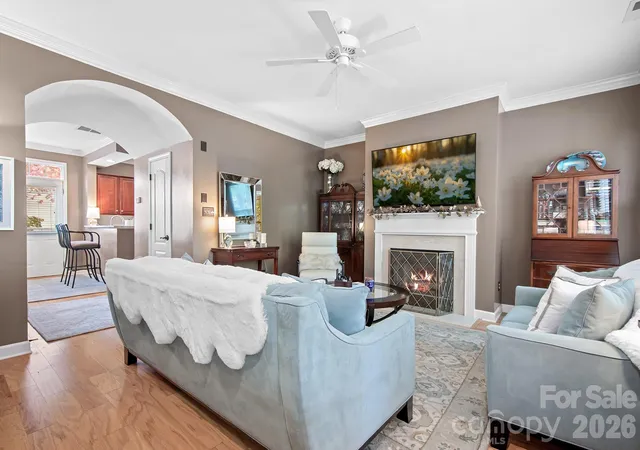 Photo 4 of Townhouse for sale at 13835 Cinnabar Pl, Huntersville, NC 28078 | MLS# 4437902 | Listing updated on 2026-10-29