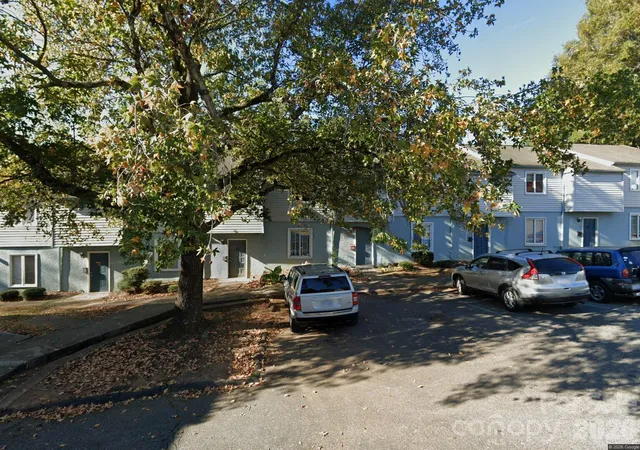 Photo 1 of Multi family home for sale at 1901 Mereview Ct, Charlotte, NC 28210 | MLS# 4437919 | Listing updated on 2026-10-26