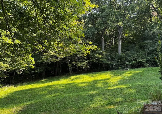 Photo 2 of Single family home for sale at 3575 Cane Crk Rd, Bakersville, NC 28705 | MLS# 4437941 | Listing updated on 2026-10-27