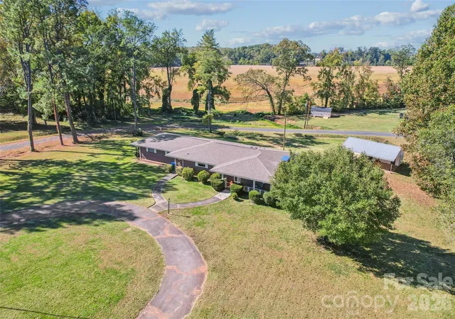 Photo 4 of Single family home for sale at 2820 Wright Ave, Salisbury, NC 28147 | MLS# 4437953 | Listing updated on 2026-10-29