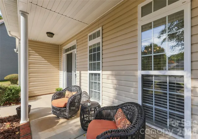 Photo 3 of Single family home for sale at 2121 Thurles Ct, Charlotte, NC 28270 | MLS# 4437963 | Listing updated on 2026-10-30