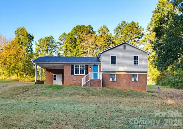 Photo 1 of Multi family home for sale at 280 Arrowood Rd, Salisbury, NC 28144 | MLS# 4437973 | Listing updated on 2026-10-28