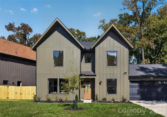 Photo 1 of Single family home for sale at 3846 Avalon Ave, Charlotte, NC 28208 | MLS# 4438009 | Listing updated on 2026-10-30