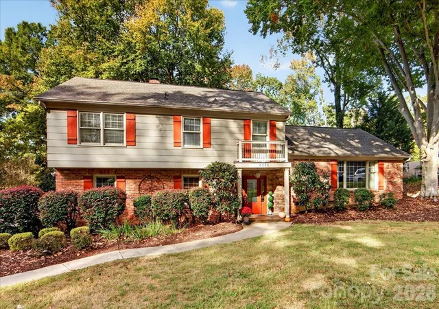 Photo 1 of Single family home for sale at 6532 Tall Oaks Trl, Charlotte, NC 28210 | MLS# 4438011 | Listing updated on 2026-10-31