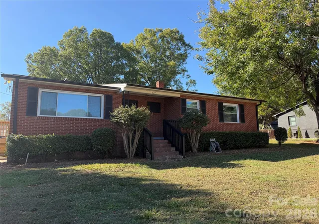Single family home for sale at 527 Annex Ave, Kannapolis, NC 28083 | MLS# 4438025