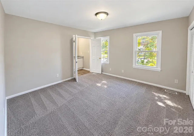 Photo 3 of Townhouse for sale at 8355 Knights Brg Rd, Charlotte, NC 28210 | MLS# 4438032 | Listing updated on 2026-10-27
