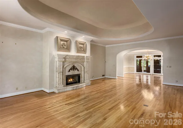 Photo 4 of Single family home for sale at 612 Holt Ln, Asheville, NC 28803 | MLS# 4438039 | Listing updated on 2026-10-28