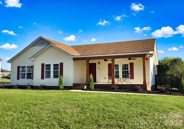 Photo 1 of Single family home for sale at 163 Speaks Rd, Olin, NC 28660 | MLS# 4438050 | Listing updated on 2026-10-30