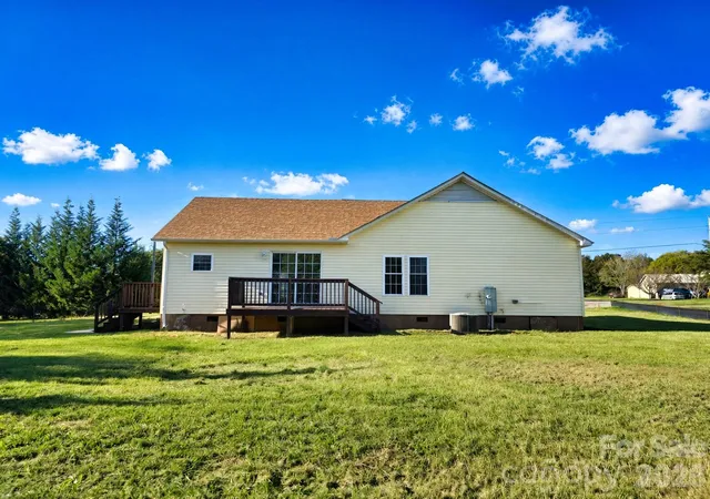 Photo 3 of Single family home for sale at 163 Speaks Rd, Olin, NC 28660 | MLS# 4438050 | Listing updated on 2026-10-30