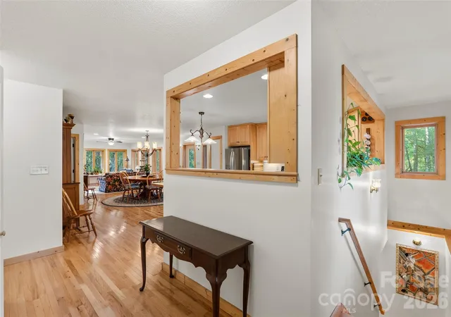 Photo 3 of Single family home for sale at 121 Red Oak Ln, Brevard, NC 28712 | MLS# 4438063 | Listing updated on 2026-10-29