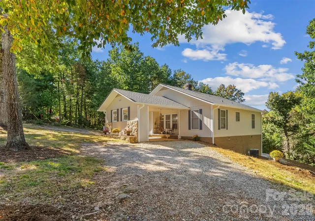 Photo 1 of Single family home for sale at 3240 Holly Rd, Connelly Springs, NC 28612 | MLS# 4438074 | Listing updated on 2026-10-29