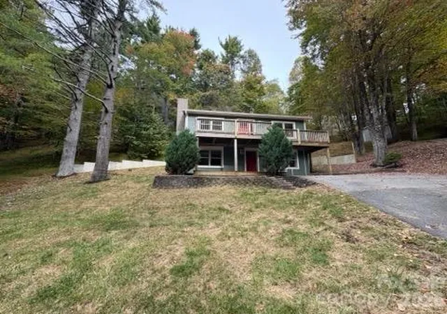 Photo 2 of Single family home for sale at 929 Niley Cook Rd, Blowing Rock, NC 28605 | MLS# 4438091 | Listing updated on 2026-10-29