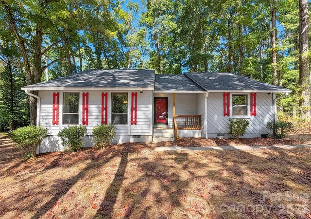 Single family home for sale at 10005 Santa Fe Ln, Mint Hill, NC 28227 | MLS# 4438100