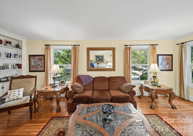 Photo 2 of Single family home for sale at 280 Virginia St SE, Concord, NC 28025 | MLS# 4438104 | Listing updated on 2026-10-30