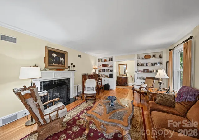 Photo 4 of Single family home for sale at 280 Virginia St SE, Concord, NC 28025 | MLS# 4438104 | Listing updated on 2026-10-30