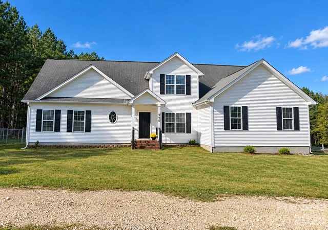 Photo 1 of Single family home for sale at 990 Perth Rd, Troutman, NC 28166 | MLS# 4438107 | Listing updated on 2026-10-30