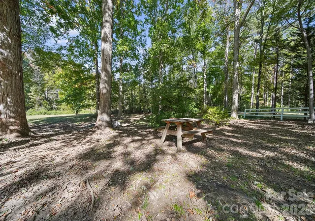 Photo 4 of Single family home for sale at 2350 Wildwood Dr, York, SC 29745 | MLS# 4438147 | Listing updated on 2026-10-29