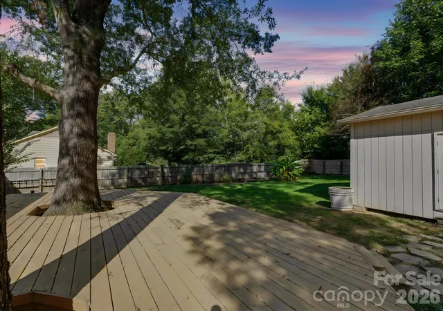Photo 1 of Single family home for sale at 3311 Teversham Ln, Charlotte, NC 28210 | MLS# 4438160 | Listing updated on 2026-10-27
