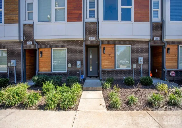 Photo 2 of Townhouse for sale at 2135 Bryant Park Dr, Charlotte, NC 28208 | MLS# 4438170 | Listing updated on 2026-10-28