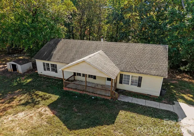 Photo 3 of Single family home for sale at 216 Reese Wilson Rd, Belmont, NC 28012 | MLS# 4438180 | Listing updated on 2026-10-29