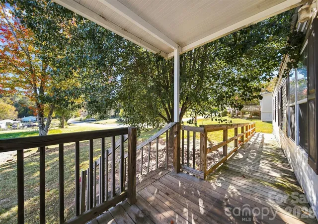 Photo 4 of Single family home for sale at 191 Mountain View Dr, Taylorsville, NC 28681 | MLS# 4438190 | Listing updated on 2026-10-29