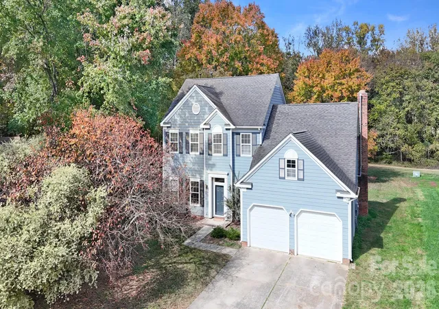 Single family home for sale at 7334 Reynard Ln, Charlotte, NC 28215 | MLS# 4438191