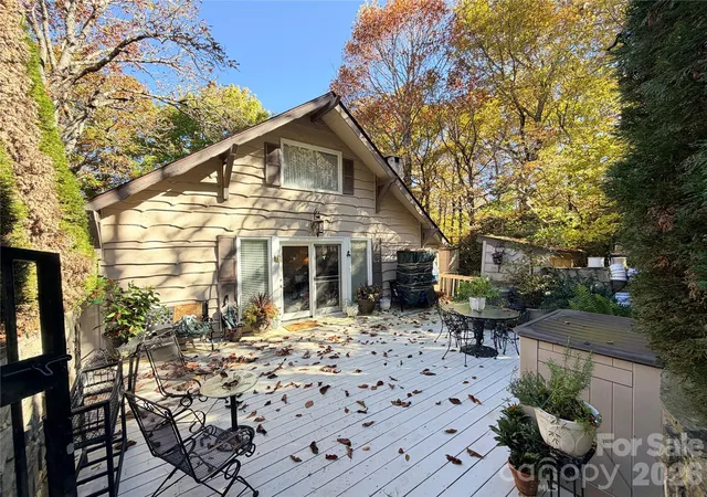Photo 1 of Single family home for sale at 136 On The Rocks Trl #6, Boone, NC 28607 | MLS# 4438196 | Listing updated on 2026-10-28