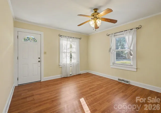 Photo 3 of Single family home for sale at 1445 Midlake Rd, Kannapolis, NC 28083 | MLS# 4438198 | Listing updated on 2026-10-31