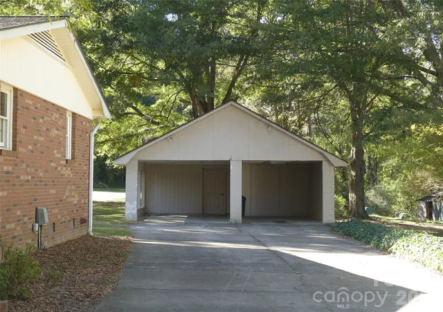 Photo 1 of Single family home for sale at 7871 Howard Ave, Kannapolis, NC 28081 | MLS# 4438199 | Listing updated on 2026-10-27