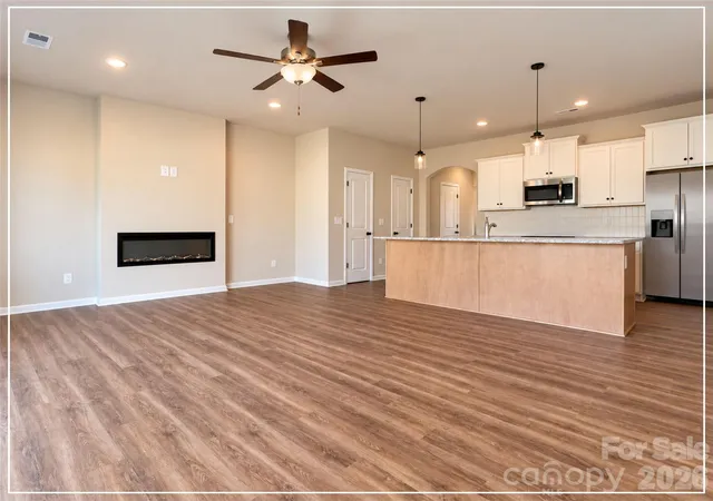 Photo 4 of Townhouse for sale at 5913 Wallace Ave, Charlotte, NC 28212 | MLS# 4438201 | Listing updated on 2026-10-27