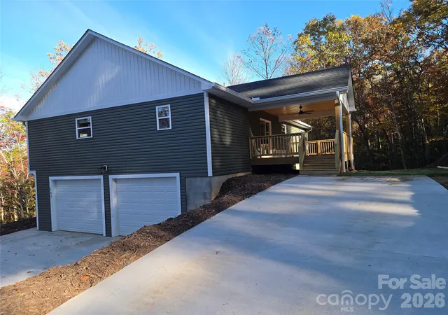 Single family home for sale at 137 Carroll Mountain Rd #4, Horse Shoe, NC 28742 | MLS# 4438221