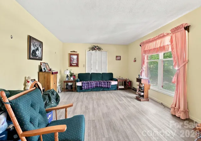 Photo 4 of Single family home for sale at 1180 Michael Ave, Concord, NC 28025 | MLS# 4438236 | Listing updated on 2026-10-29