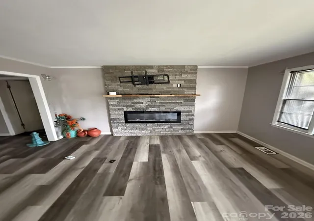 Photo 4 of Single family home for sale at 907 Marion St, Lancaster, SC 29720 | MLS# 4438241 | Listing updated on 2026-10-28