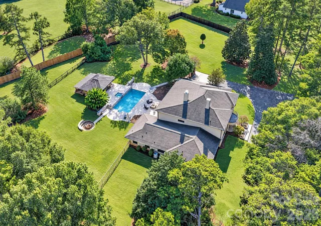 Photo 2 of Land for sale at 1340 Sardis Rd N, Charlotte, NC 28270 | MLS# 4438267 | Listing updated on 2026-10-28