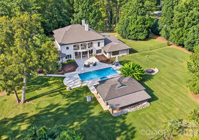 Photo 4 of Land for sale at 1340 Sardis Rd N, Charlotte, NC 28270 | MLS# 4438267 | Listing updated on 2026-10-28