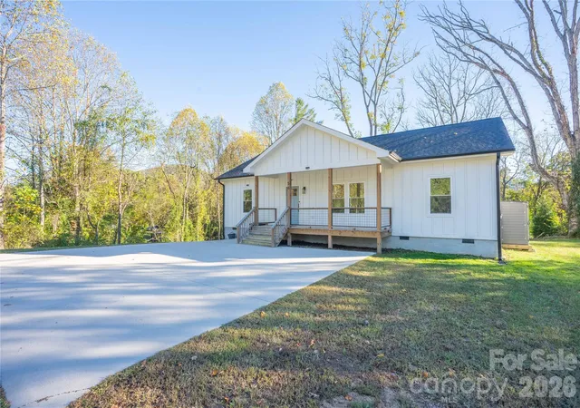 Single family home for sale at 56 Short Dix Crk Rd, Leicester, NC 28748 | MLS# 4438293