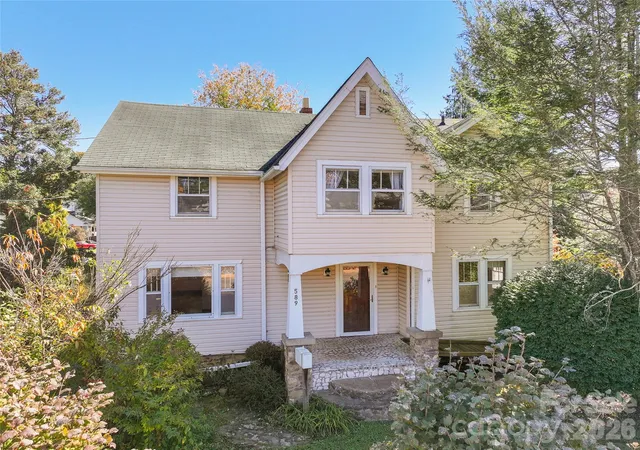 Single family home for sale at 589 Pisgah Dr, Canton, NC 28716 | MLS# 4438337