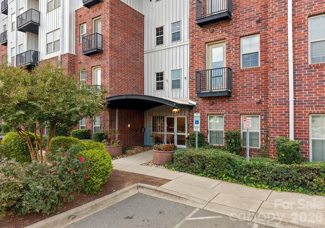 Condo for sale at 2338 Yadkin Ave #207, Charlotte, NC 28205 | MLS# 4438346