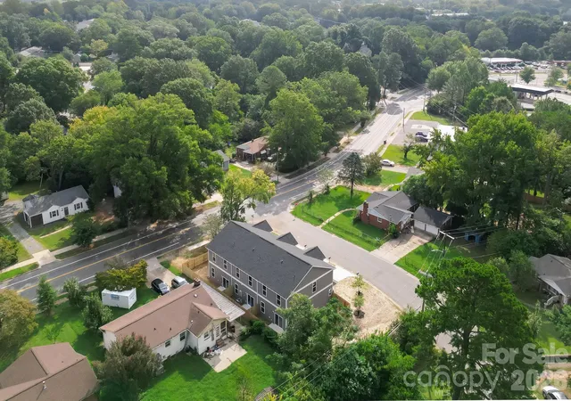 Photo 2 of House for sale at 3304-3312 Meredith Ave, Charlotte, NC 28208 | MLS# 4438353 | Listing updated on 2026-10-29
