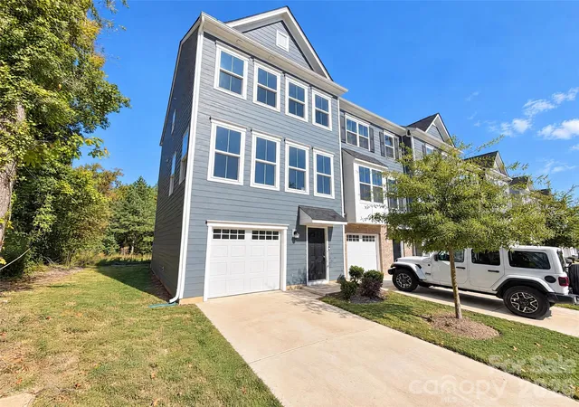 Photo 1 of Townhouse for sale at 3344 Beeler Ln, Charlotte, NC 28208 | MLS# 4438357 | Listing updated on 2026-10-30