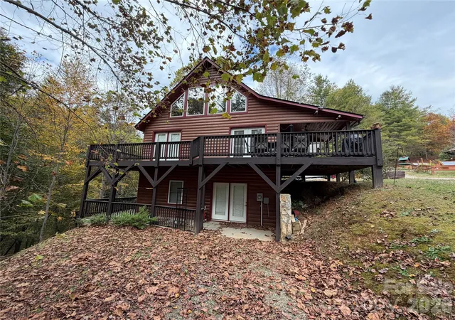 Photo 1 of Single family home for sale at 183 E Weaver Frd Rd, Grassy Creek, NC 28631 | MLS# 4438469 | Listing updated on 2026-10-28