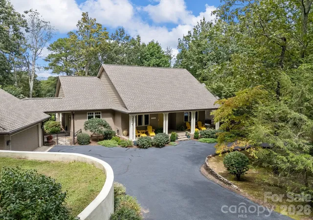 Photo 1 of Sale Pending at 231 Mockingbird Hl Rd, Landrum, SC 29356 | MLS# 4438526 | Listing updated on 2026-10-28