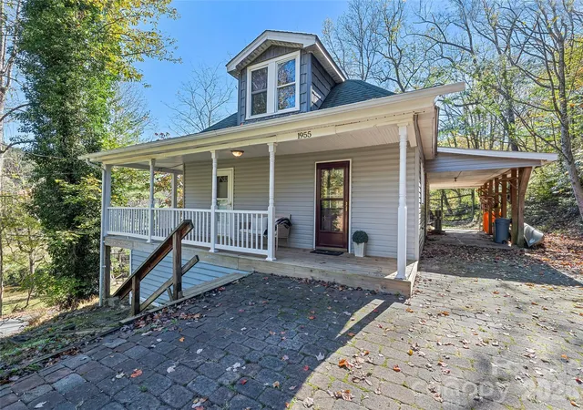 Single family home for sale at 1955 Mockingbird Ln, Sylva, NC 28779 | MLS# 4438540