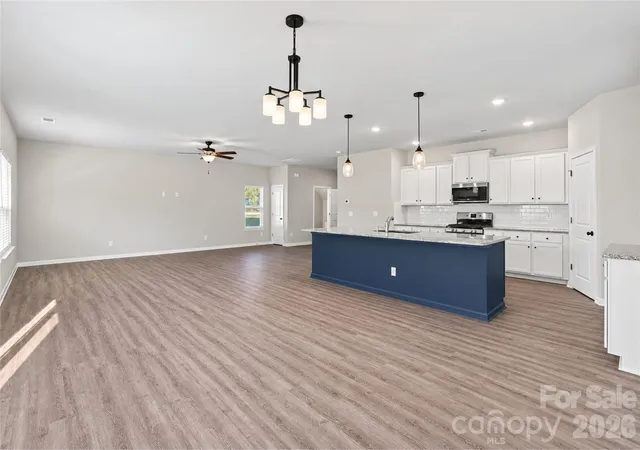 Photo 1 of Single family home for sale at 8921 Sawyer Run Ct, Charlotte, NC 28215 | MLS# 4438543 | Listing updated on 2026-10-28
