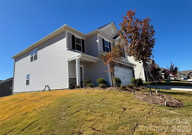 Photo 1 of Single family home for sale at 1645 Grassy Knoll Trl, Maiden, NC 28650 | MLS# 4438546 | Listing updated on 2026-10-28