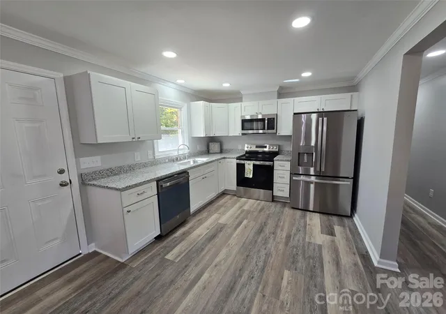 Photo 4 of Single family home for sale at 1500 Nc Hwy 24/27, Biscoe, NC 27209 | MLS# 4438555 | Listing updated on 2026-10-28