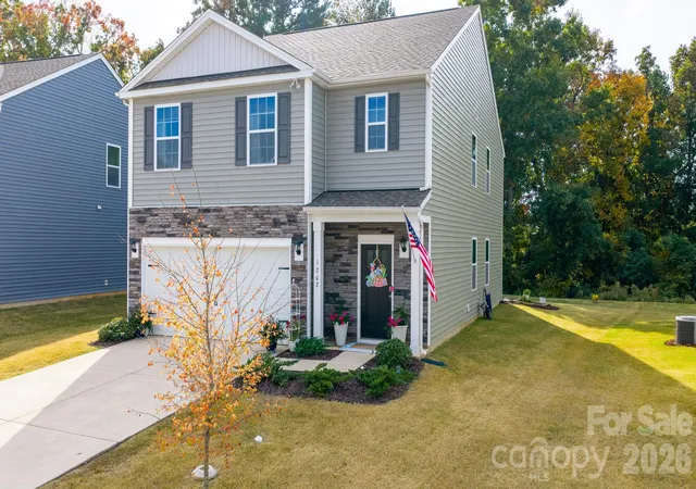 Photo 1 of Single family home for sale at 1202 37th Avenue Ln NE #92, Hickory, NC 28601 | MLS# 4438558 | Listing updated on 2026-10-30